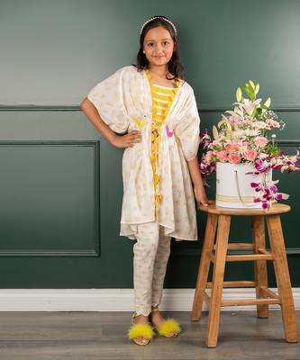 Yellow and white straps top and bird embroidered tie up white jacket and scalloped hem pant 1