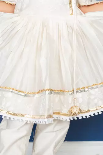 White chanderi silk embroidered floral flared kurta and pant set