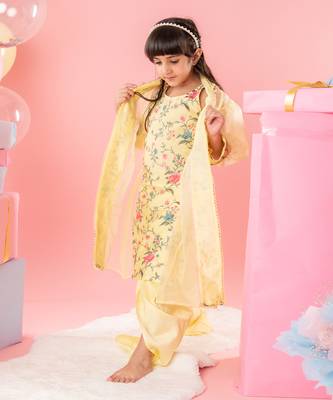 Yellow floral thread work kurti and jacket with dhoti 2