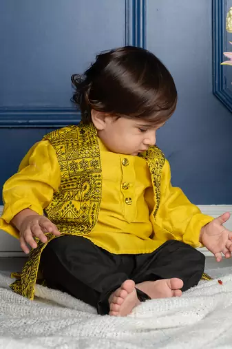 Yellow chanderi silk embroidered thread nehru jacket with kurta set