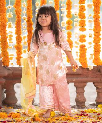 Pink velvet embroidered gota kurta and palazzo set 4