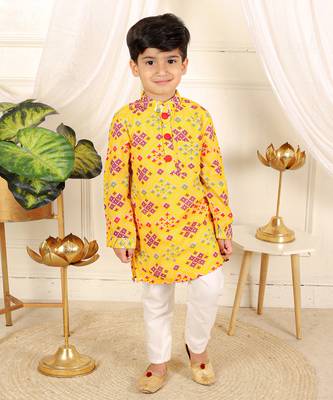 Yellow patola printed kurta set 1