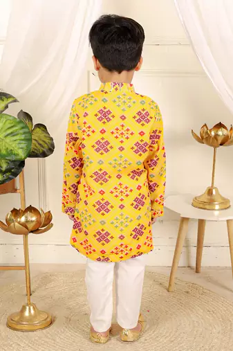 Yellow patola printed kurta set