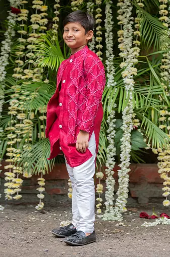 Maroon chanderi silk embroidered floral kurta and pyjama set