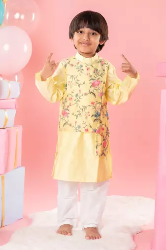 Yellow pure chanderi silk embroidered floral kurta and pyjama set