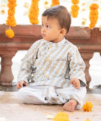 Grey cotton printed foil pattern kurta and dhoti pant set 4