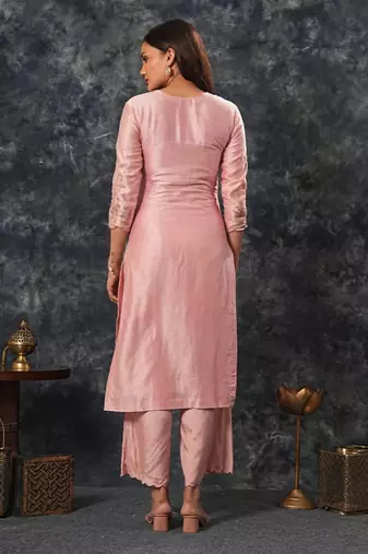 Nandini-Pink-Suit-Set