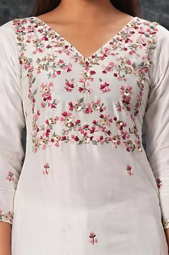 Saumya-Ivory-Suit-Set