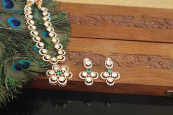 Elegant kundan polki necklace set 2