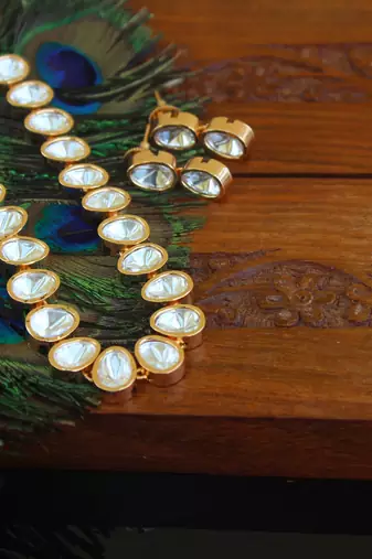 Elegant kundan polki necklace set