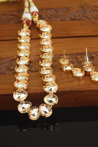 Elegant kundan polki necklace set