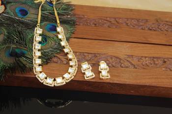 Elegant kundan polki necklace set 2