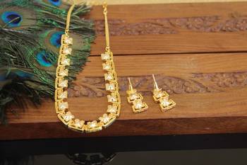 Elegant kundan polki necklace set 3