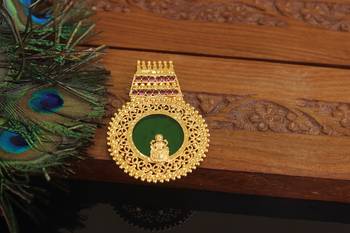 Kerala style gold plated temple palakka pendant 2