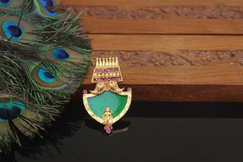 Kerala style gold plated temple palakka pendant 2
