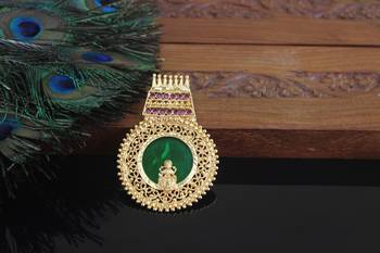 Kerala style gold plated temple palakka pendant 1