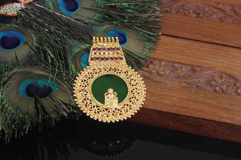 Kerala style gold plated temple palakka pendant 2