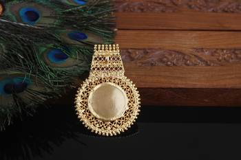 Kerala style gold plated temple palakka pendant 3