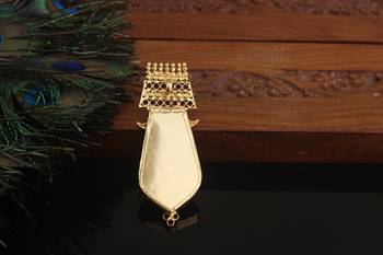 Kerala style gold plated krishna palakka pendant 3