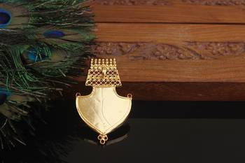 Kerala style gold plated krishna palakka pendant 3