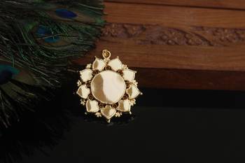 Kerala style gold plated lakshmi palakka pendant 3