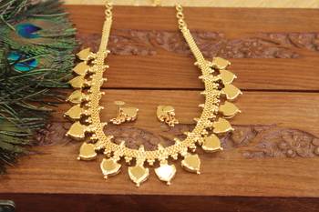 Kerala style gold plated palakka necklace set 3
