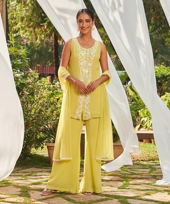 Green hand embroidery georgette kurta set 1