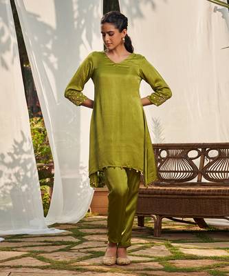 Green hand embroidery satin dupion co-ord set 2