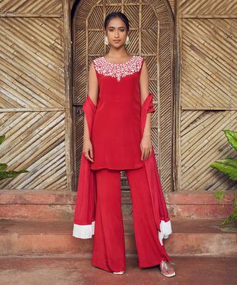 Red hand embroidery crepe kurta set 2