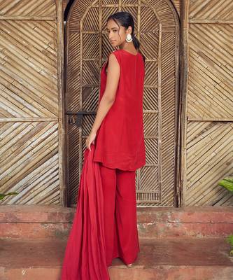 Red hand embroidery crepe kurta set 5