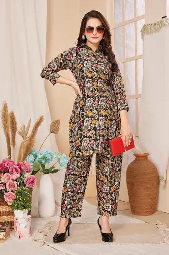 Black colour beautiful printed trendy coord set dress for looks