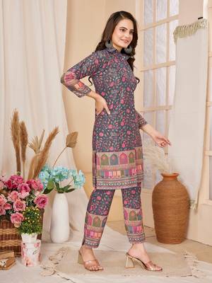 Grey colour beautiful printed trendy coord set dress for looks 4