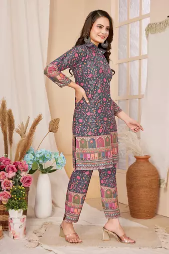 Grey colour beautiful printed trendy coord set dress for looks