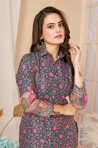 Grey colour beautiful printed trendy coord set dress for looks