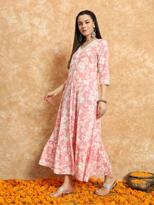 Women Trending Floral Printed Anarkali Kurta 3