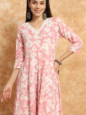 Women Trending Floral Printed Anarkali Kurta 4