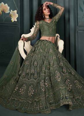 designer mehendi net embroidery bridal lehenga 2
