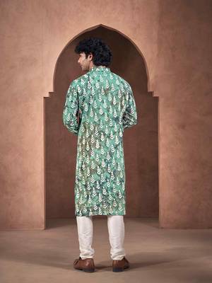 Vardha men's viscose stitched kurta, teal-white flowy leaf pattern shibori dyed ethnic kurtas for men 4