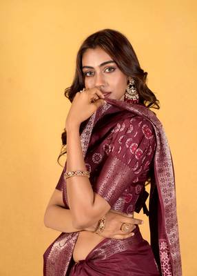 Wine Traditional Woven Dola Silk Blend Saree With Gold Foil Print For Indian Looks 2