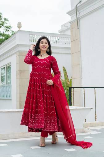 MAROON FUX Georgette PARTY WEAR SUIT SET  