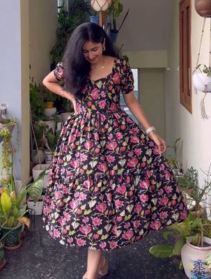 Floral print maxi dress for women 1