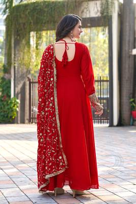 Red Georgette Maxi Gown With Dupatta And Pent 2