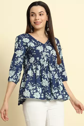 Women Floral Printed Short Kurta