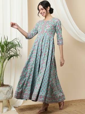 Women Trending Floral Printed Anarkali Kurta 1