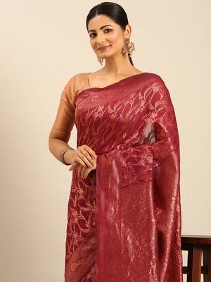 Sangam Prints Magenta Cotton Woven Work Traditional Saree 3