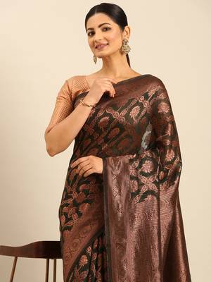 Sangam Prints Bottle Green Cotton Woven Work Traditional Saree 3