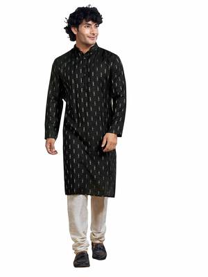 Vardha men's viscose woven jacquard stitched kurta, black linear striped & diamond jacquard kurtas for men 1