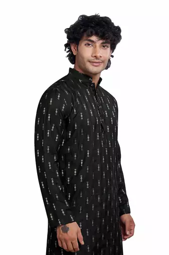 Vardha men's viscose woven jacquard stitched kurta, black linear striped & diamond jacquard kurtas for men