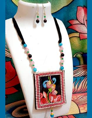 Handcrafted necksets3 1