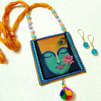 Handcrafted necksets6 2